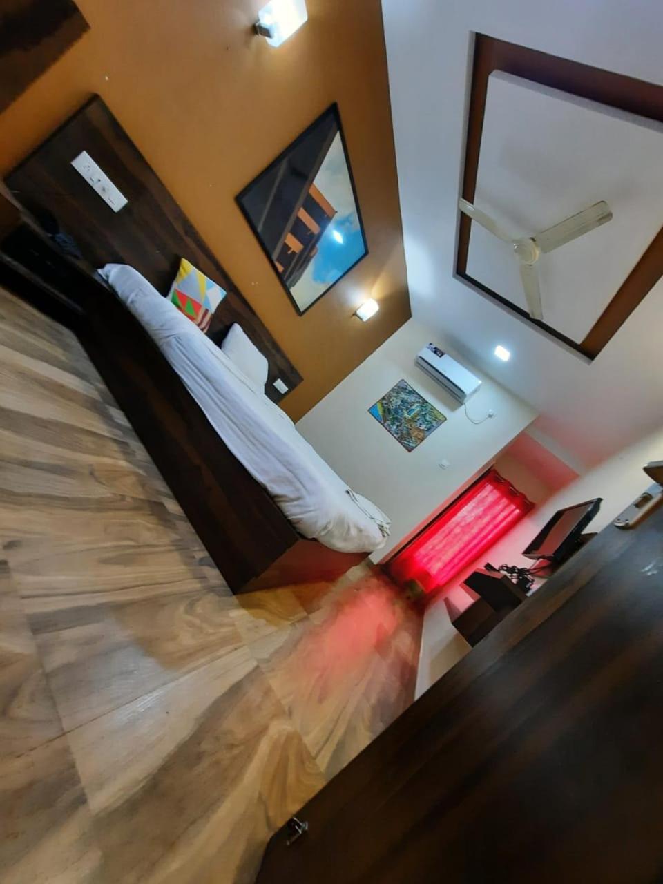 Karla Retreat Resort לונבלה מראה חיצוני תמונה